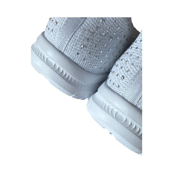 Skechers Hands-Free Martha Stewart Slip-Ins. - Picture 6 of 10